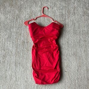 Oh Polly Red Ruched Sweetheart Bodycon Dress